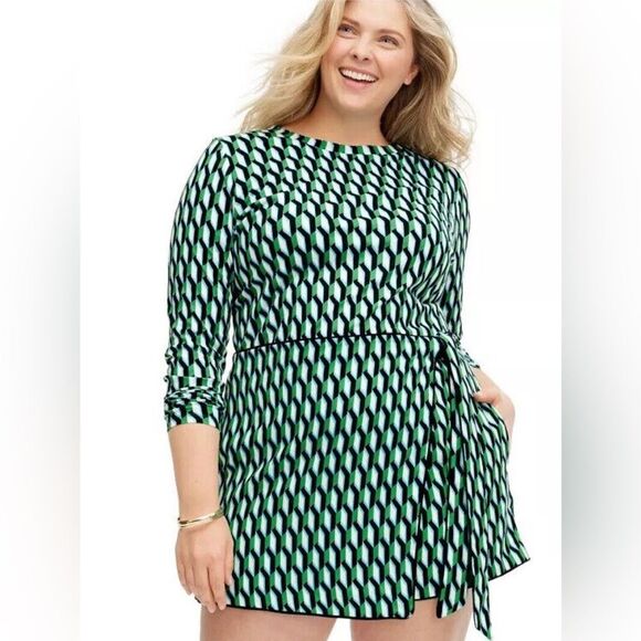 NWT Diane Von Furstenberg DVF Target Arrow XXL Geo Green Side Wrap Mini Skort - Picture 1 of 5